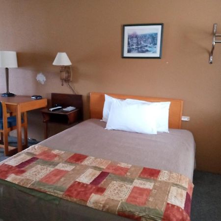 Riverview Motel Mammoth Spring Eksteriør billede
