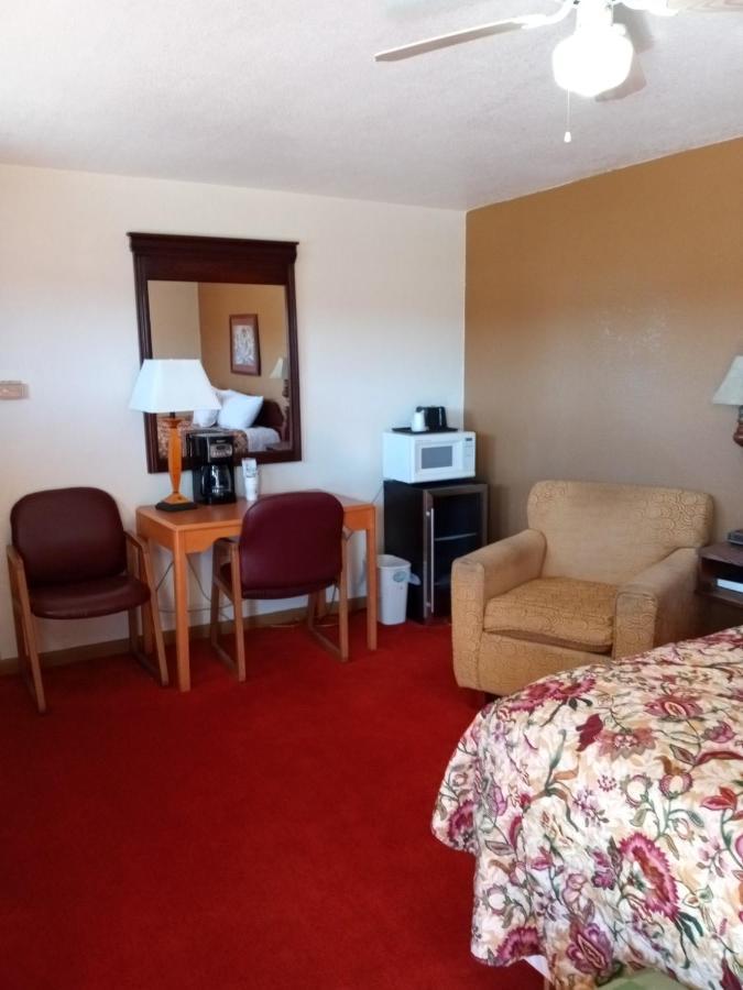 Riverview Motel Mammoth Spring Eksteriør billede