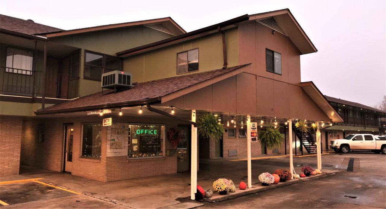 Riverview Motel Mammoth Spring Eksteriør billede